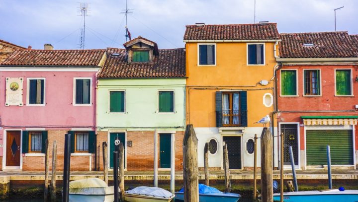 Peut-on choisir librement la couleur de sa maison ?